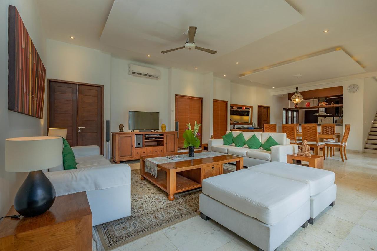 Bali Villa Lotus Seminyak  Ngoại thất bức ảnh