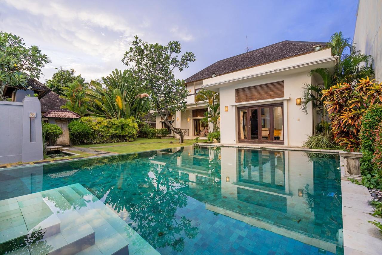Bali Villa Lotus Seminyak  Ngoại thất bức ảnh